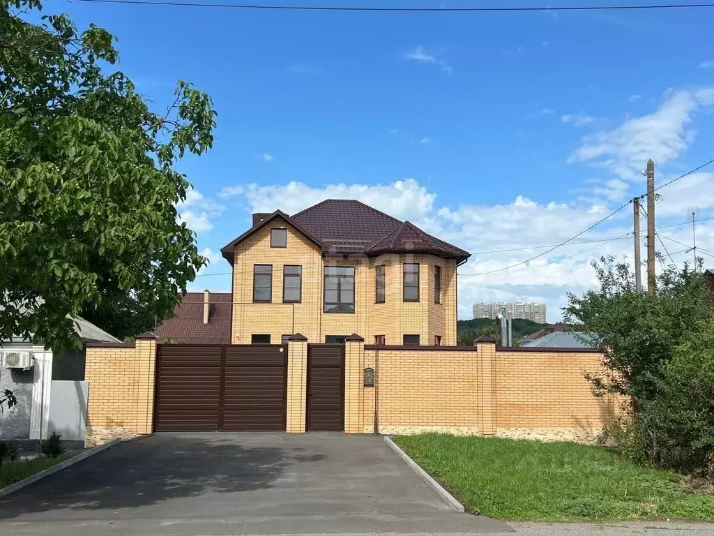 Дом в Ставропольский край, Ставрополь № 10 мкр, пер. Севастопольский, ... - Фото 0