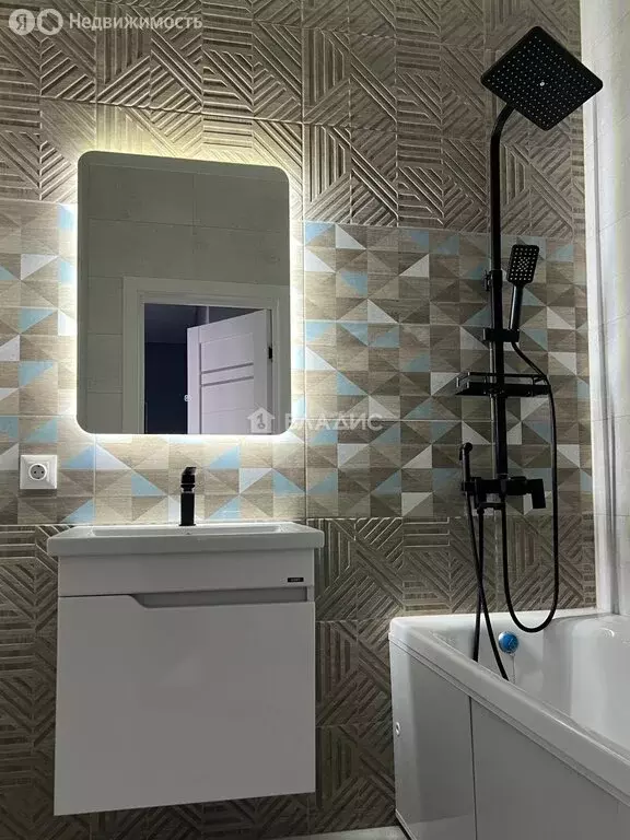 1-комнатная квартира: Благовещенск, Заводская улица, 2/4 (43 м) - Фото 1