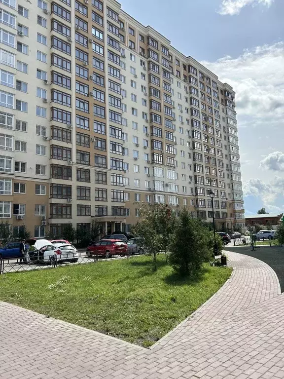 2-к кв. Кемеровская область, Кемерово ул. Мичурина, 58к3 (64.6 м) - Фото 0