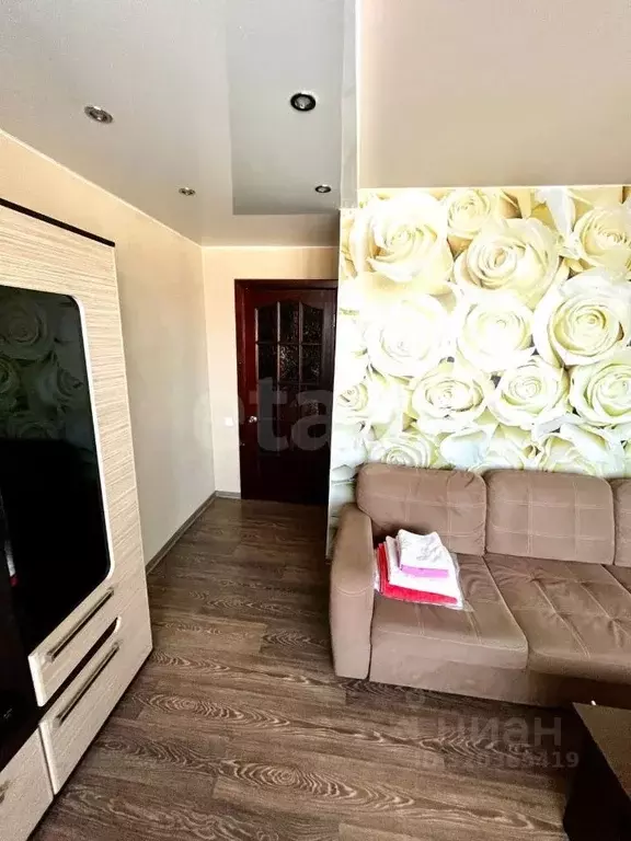 3-к кв. Красноярский край, Красноярск просп. Металлургов, 13А (60.4 м) - Фото 1