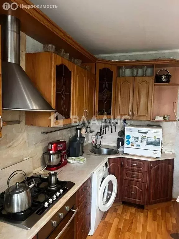 3-комнатная квартира: посёлок городского типа Нахабино, ... - Фото 2