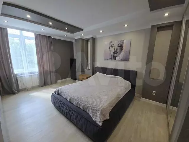 3-к. квартира, 105 м, 3/7 эт. - Фото 0