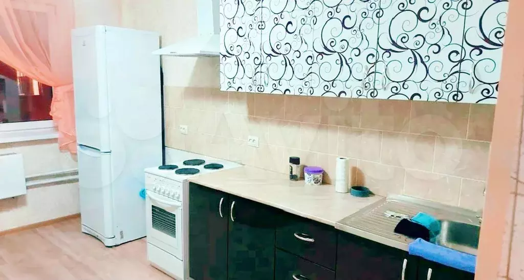 2-к. квартира, 65 м, 5/5 эт. - Фото 0