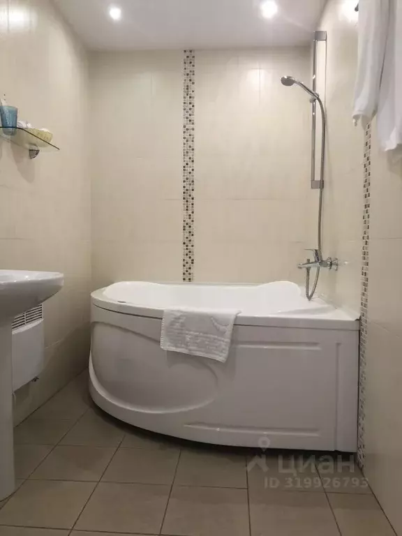 Комната Омская область, Омск ул. Красный Путь, 34 (20.0 м) - Фото 2