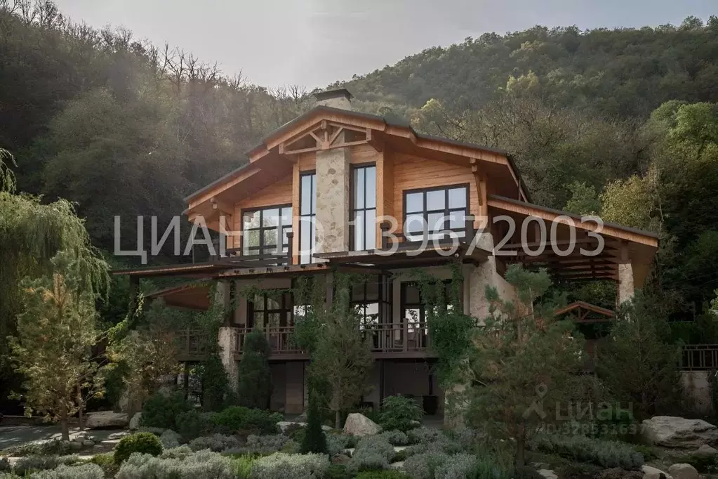 Дом в Краснодарский край, Сочи Красная Поляна пгт, ул. Дальняя, 8 (240 ... - Фото 1