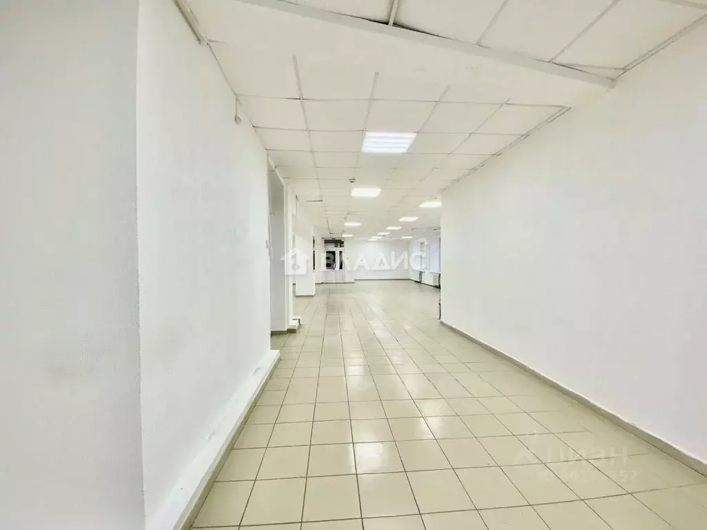 Торговая площадь в Башкортостан, Стерлитамак ул. Артема, 151в (200.5 . - Фото 0