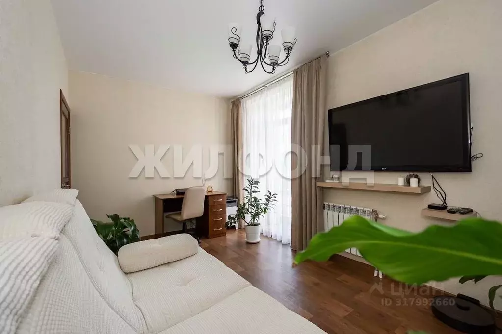 3-к кв. Новосибирская область, Новосибирск Стрижи мкр, 11 (65.7 м) - Фото 1