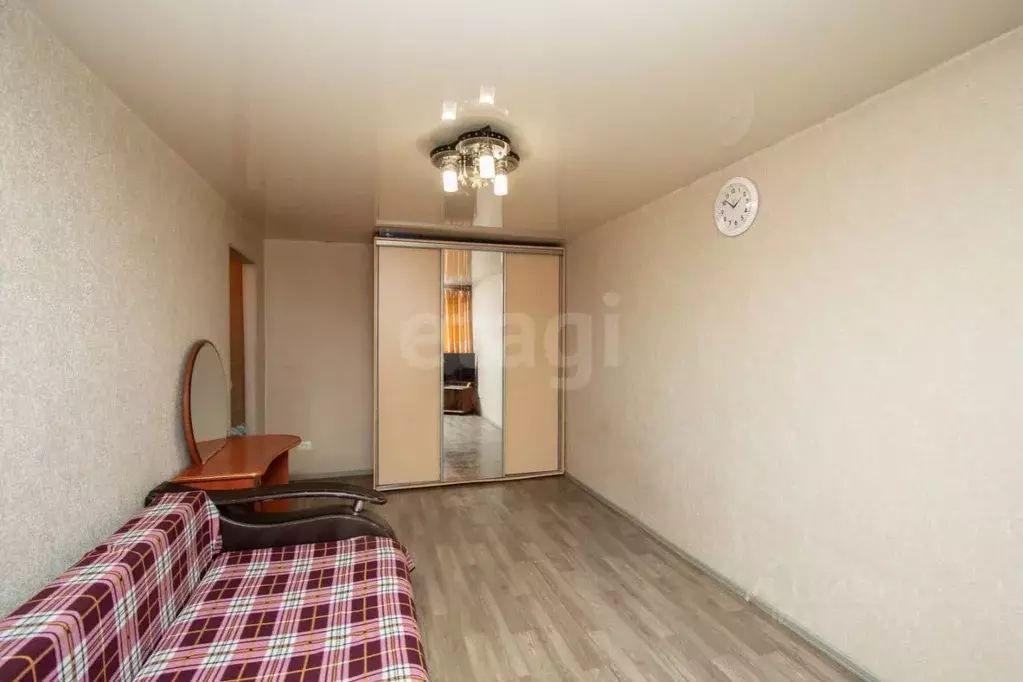 1-к кв. Кемеровская область, Новокузнецк ул. Веры Соломиной, 6 (29.8 ... - Фото 1