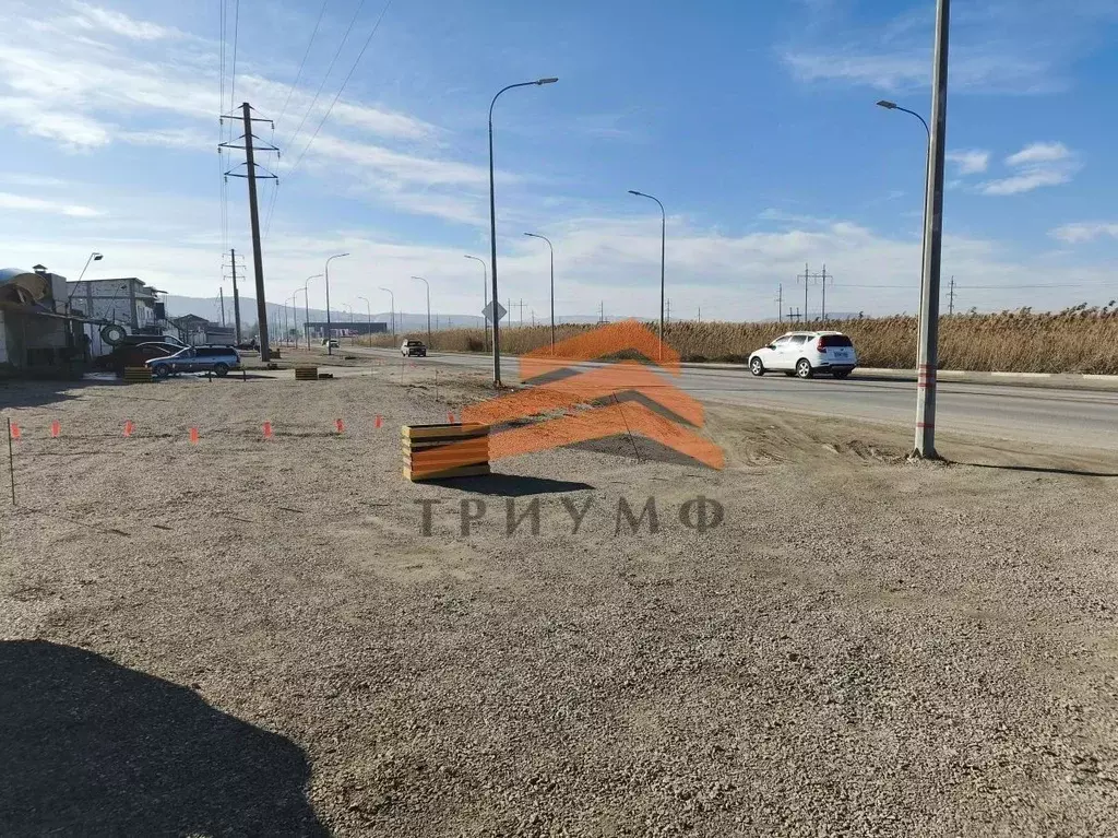 Склад в Крым, Феодосия ш. Керченское, 52 (53 м) - Фото 2