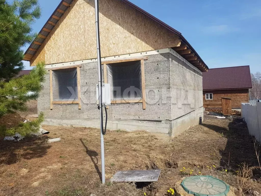 Дом в Новосибирская область, Новосибирск Зеленодолинская ул. (70 м) - Фото 0