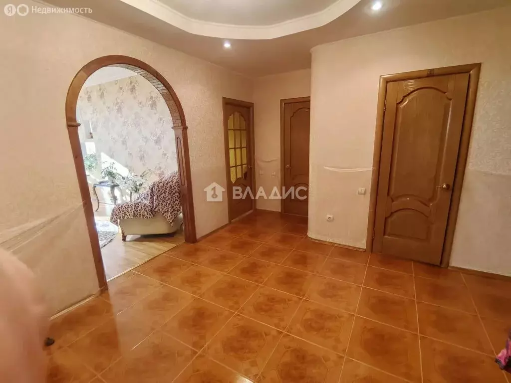 3-комнатная квартира: Чита, улица Балябина, 16 (111.5 м) - Фото 2