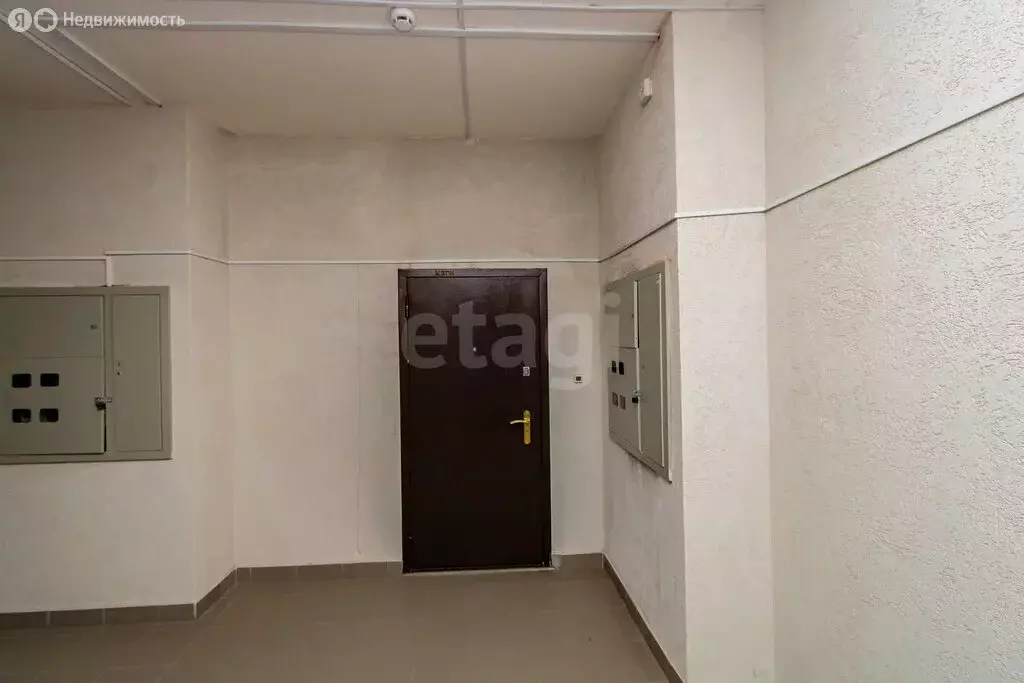 2-комнатная квартира: Тюмень, улица Салтыкова-Щедрина, 58 (92.1 м) - Фото 1