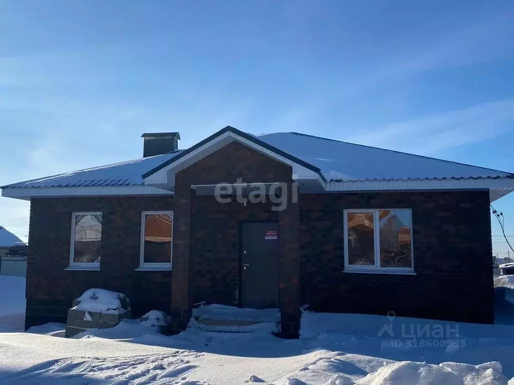 Дом в Башкортостан, Иглинский район, Акбердинский сельсовет, с. ... - Фото 2