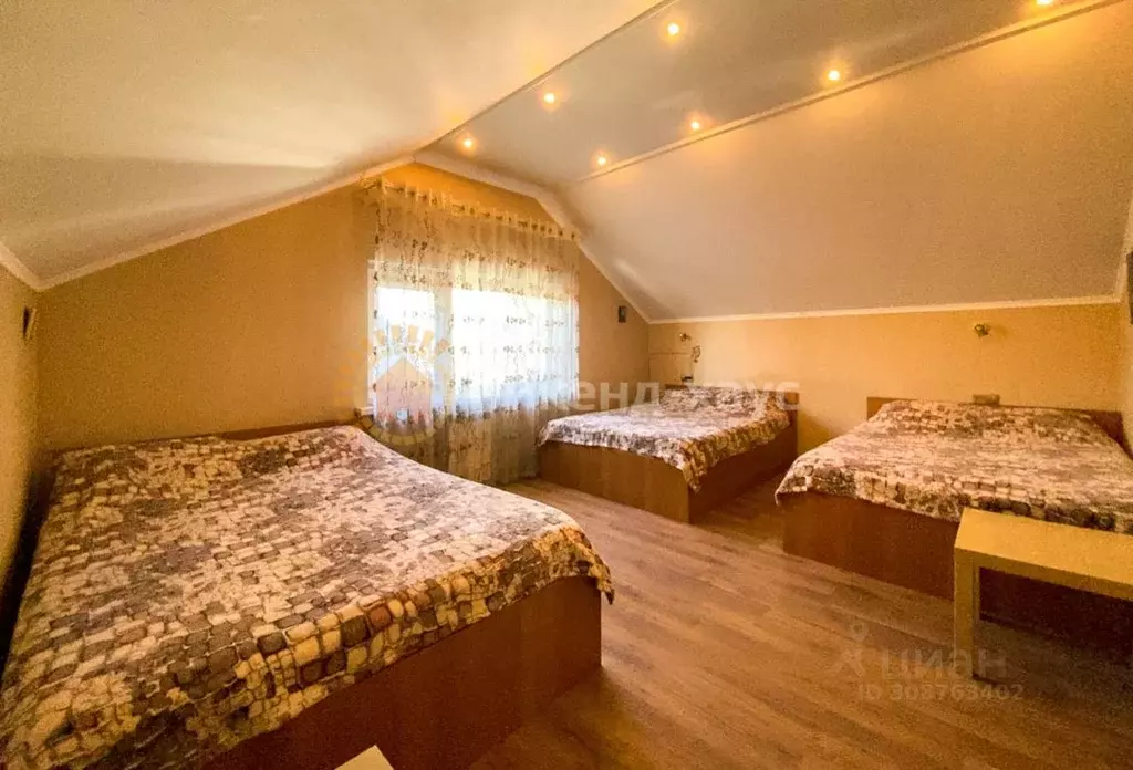 Дом в Новосибирская область, Новосибирск Сухарная ул. (200 м) - Фото 2