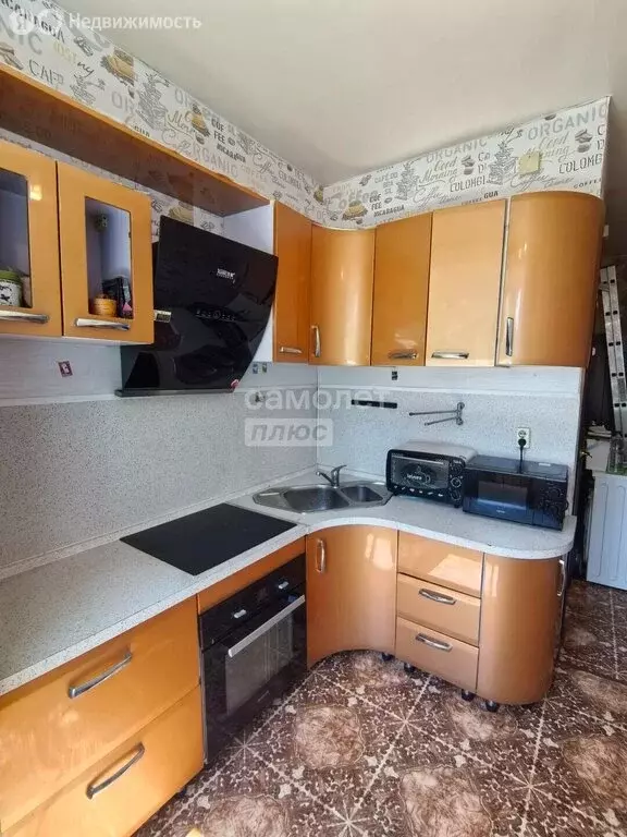 2-комнатная квартира: Черемхово, улица Орджоникидзе, 14 (55.6 м) - Фото 1