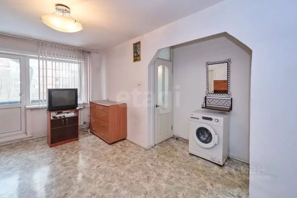 2-к кв. Кемеровская область, Кемерово Красная ул., 13 (44.7 м) - Фото 2