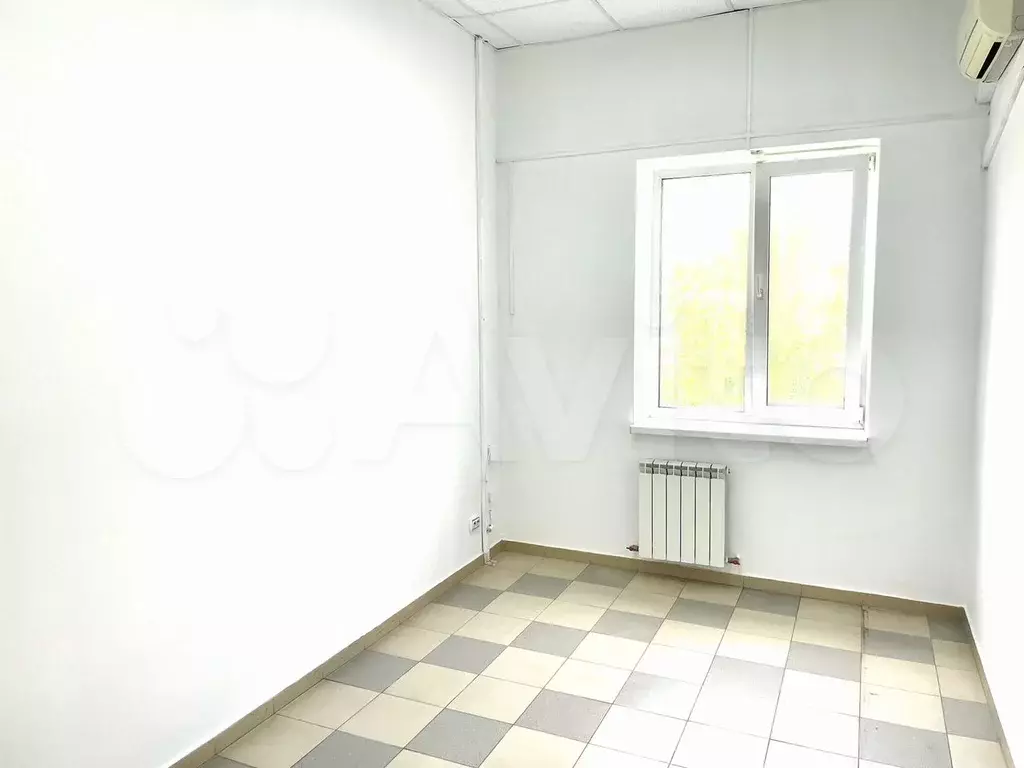 Светлый кабинет, Малиновского /339 Стрелковой, 14м - Фото 1
