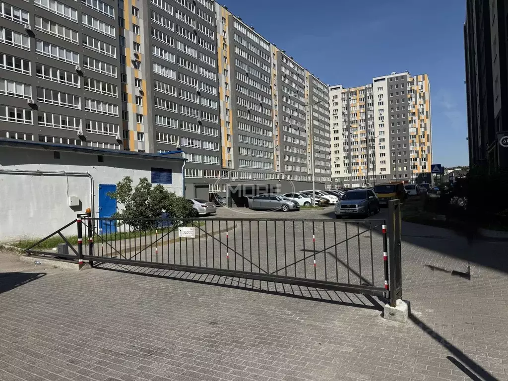 3-к кв. Калининградская область, Калининград ул. Старшины Дадаева, 71 ... - Фото 1