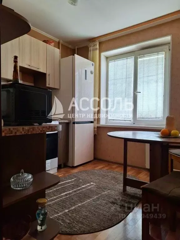 1-к кв. Омская область, Омск просп. Королева, 4 (37.0 м) - Фото 0