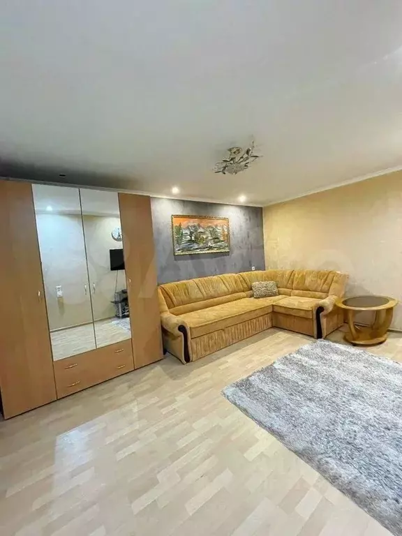1-к кв. Крым, Симферополь ул. Маршала Жукова, 29А (46.0 м) - Фото 1