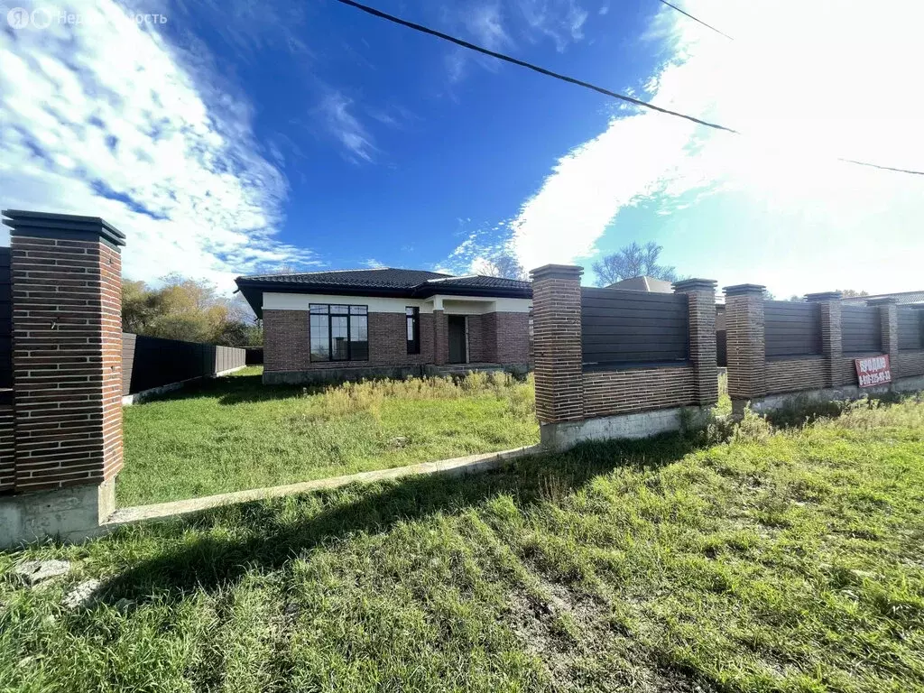 Дом в посёлок Северный, Гиагинская улица, 42 (200 м) - Фото 1