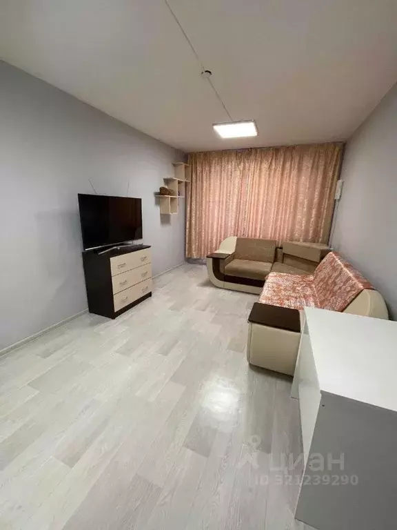 1-к кв. Саха (Якутия), Якутск ул. Петра Алексеева, 21 (35.0 м) - Фото 0