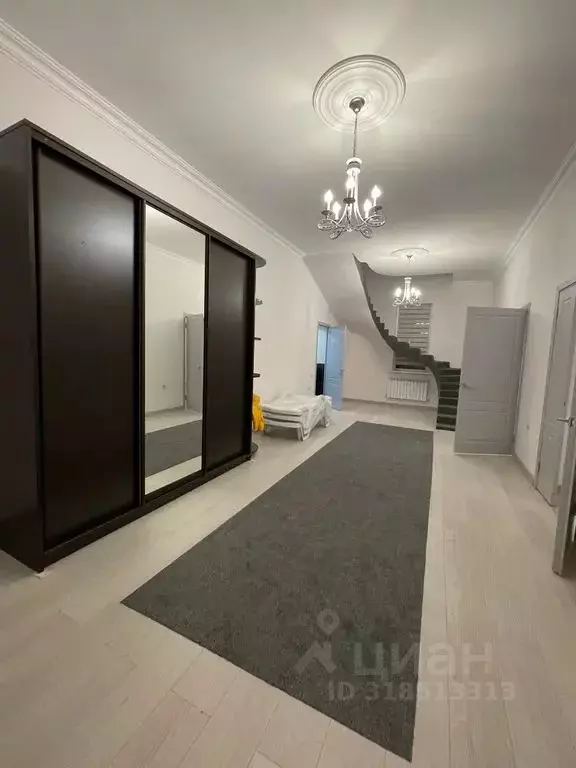 Дом в Дагестан, Махачкала Караман-4 мкр, 14 (220 м) - Фото 0