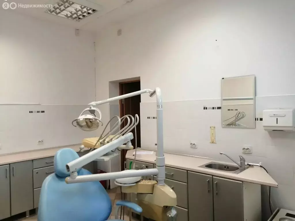 Офис (13 м) - Фото 2