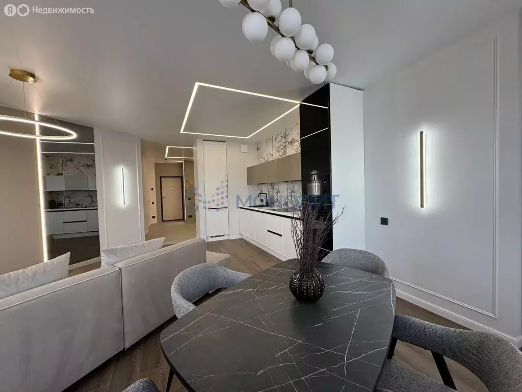 2-комнатная квартира: Нижний Новгород, улица Родионова, 178 (85 м) - Фото 2