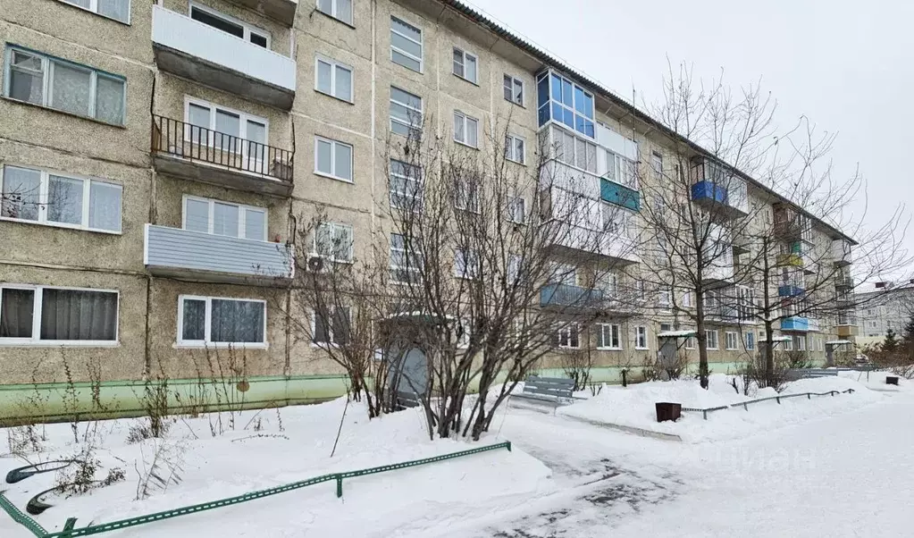 2-к кв. Омская область, Калачинск ул. Черепова, 58 (45.6 м) - Фото 1