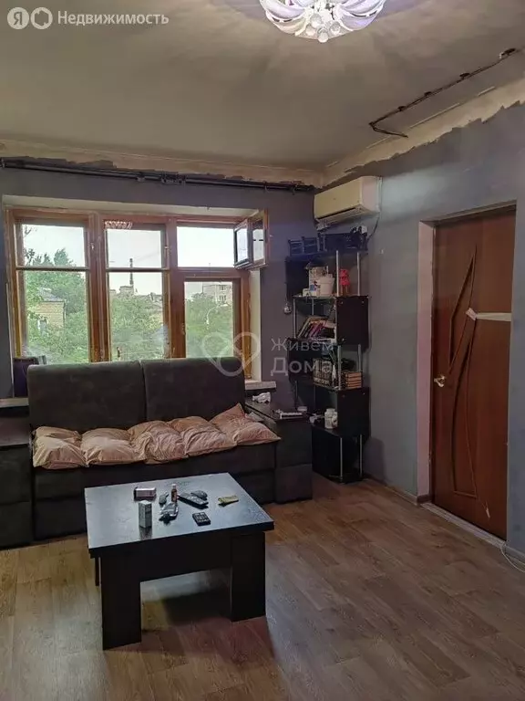 2-комнатная квартира: Волгоград, Инициативная улица, 8 (42.3 м) - Фото 1