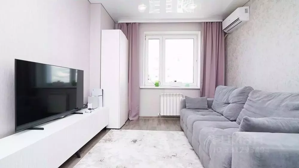 1-к кв. Татарстан, Казань ул. Братьев Батталовых, 20к1 (43.0 м) - Фото 1