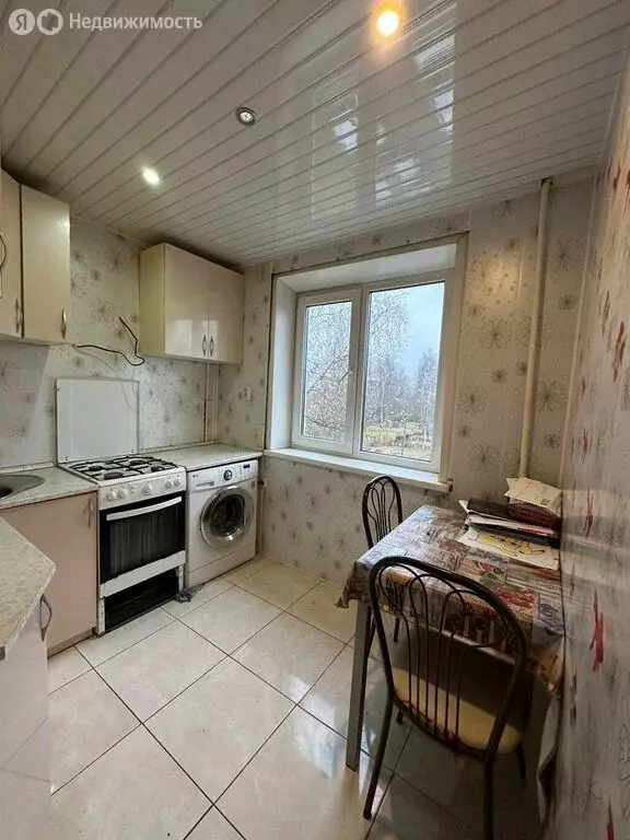 3-комнатная квартира: Кимры, проезд Титова, 20 (58.6 м) - Фото 1