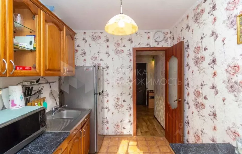 3-к кв. Тюменская область, Тюмень ул. Самарцева, 34 (64.0 м) - Фото 1