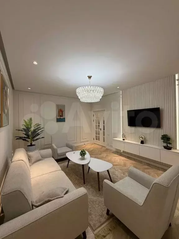 2-к. квартира, 70 м, 9/10 эт. - Фото 1