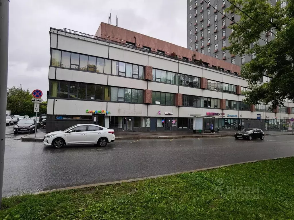Помещение свободного назначения в Москва Смольная ул., 2 (299 м) - Фото 1