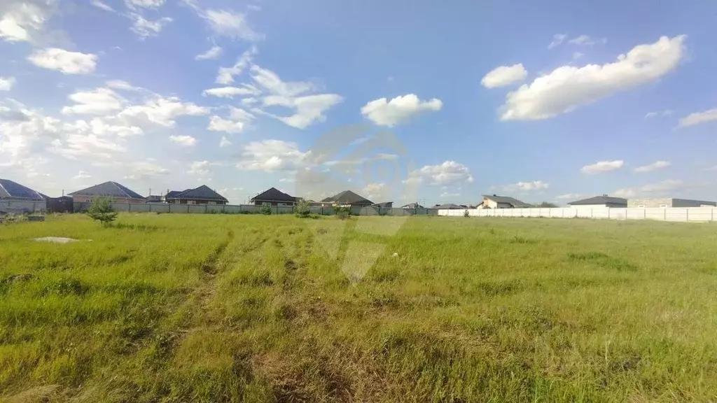 Участок в Белгородская область, Старый Оскол ул. Майская (15.0 сот.) - Фото 0