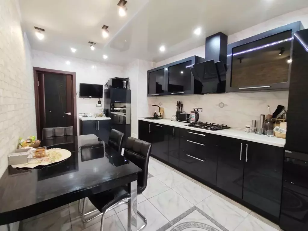 Продаётся 3-к квартира, 80 м - Фото 1