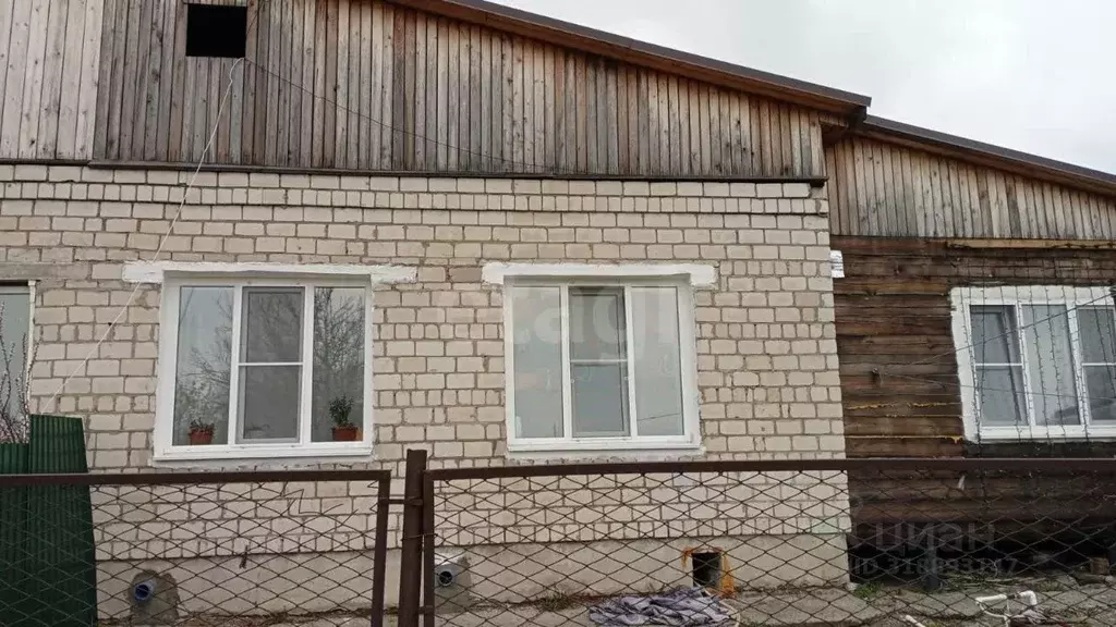 Дом в Еврейская автономная область, Смидовичский район, с. Соцгородок ... - Фото 1