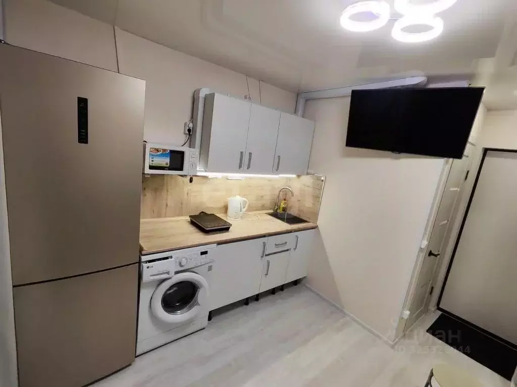 Студия Свердловская область, Екатеринбург ул. Крестинского, 51 (13.0 ... - Фото 2