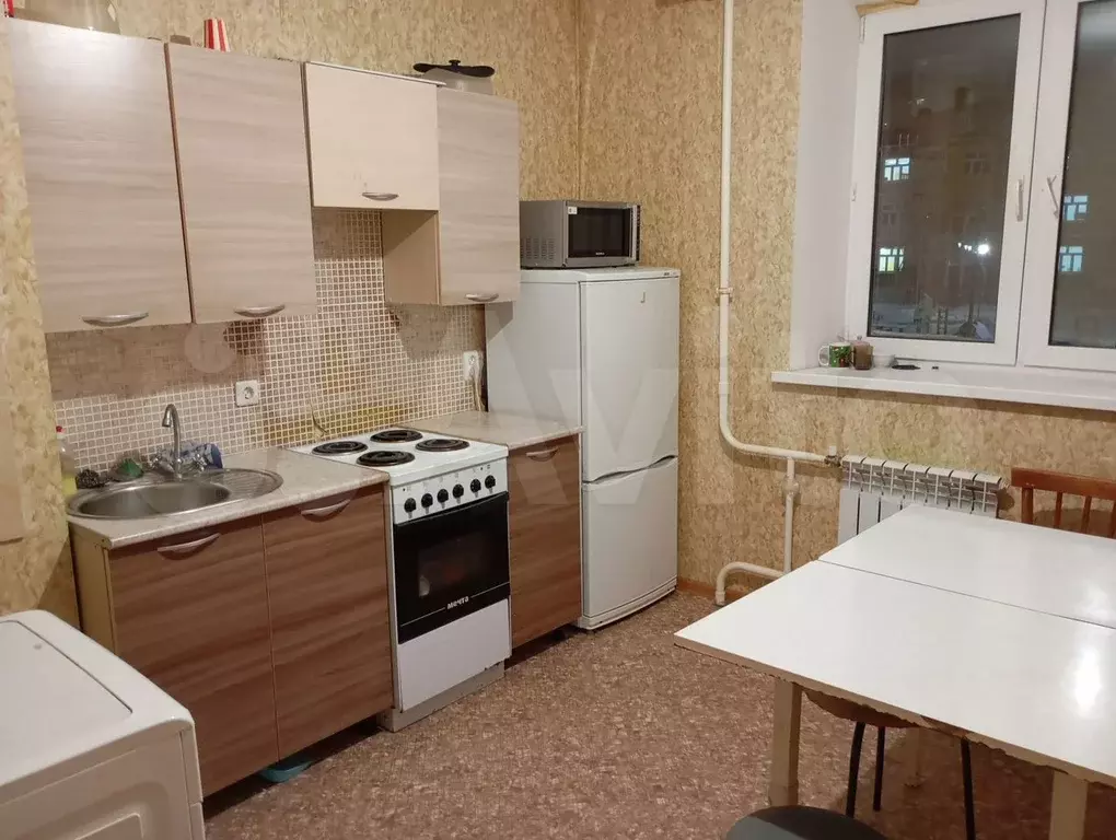 2-к. квартира, 52 м, 2/17 эт. - Фото 0