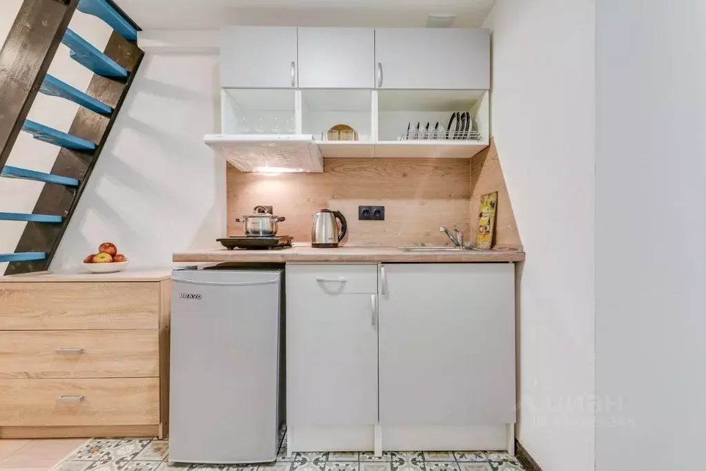 1-к кв. Санкт-Петербург ул. Достоевского, 30 (18.0 м) - Фото 2