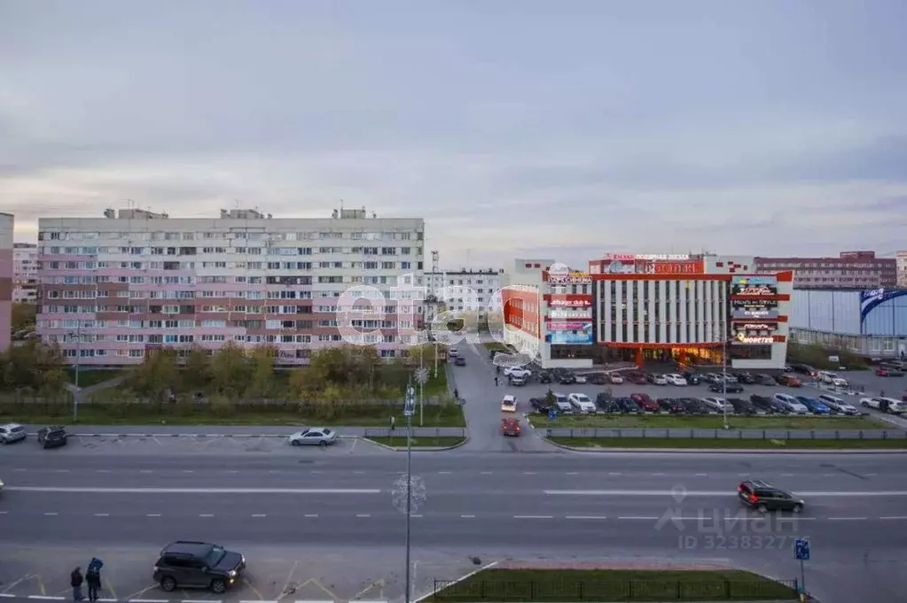 3-к кв. Ямало-Ненецкий АО, Новый Уренгой Ленинградский просп., 10 ... - Фото 1