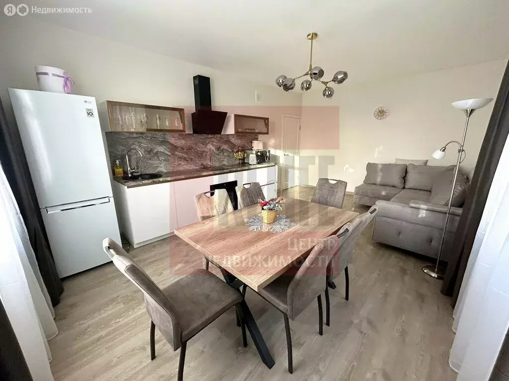 2-комнатная квартира: Зеленоградск, улица Тургенева, 9Б (73.4 м) - Фото 2