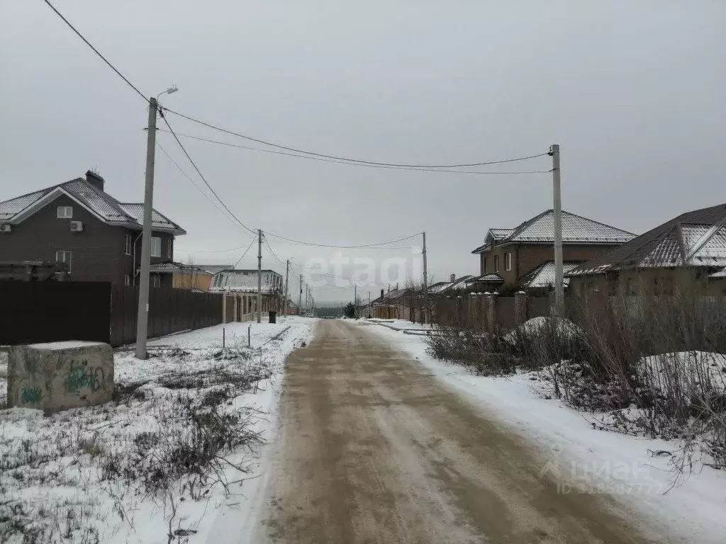 Участок в Курская область, Курский район, Моковский сельсовет, д. 1-я ... - Фото 0