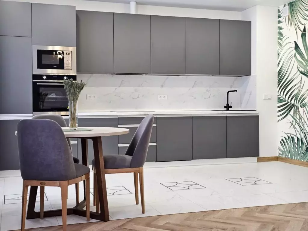 2-к кв. Нижегородская область, Нижний Новгород Сенная пл., 1 (95.0 м) - Фото 2