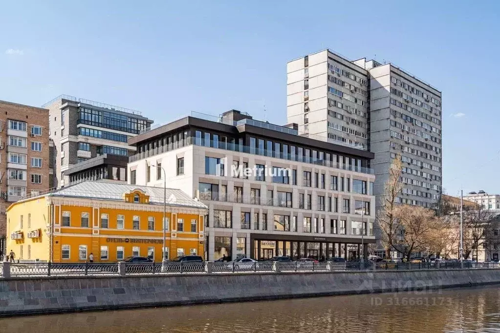 5-к кв. Москва Озерковская наб., 6 (261.0 м) - Фото 1