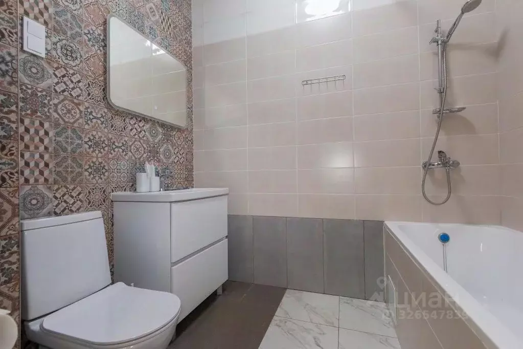 2-к кв. Калининградская область, Янтарный пгт ул. Балебина, 15А (58.0 ... - Фото 2