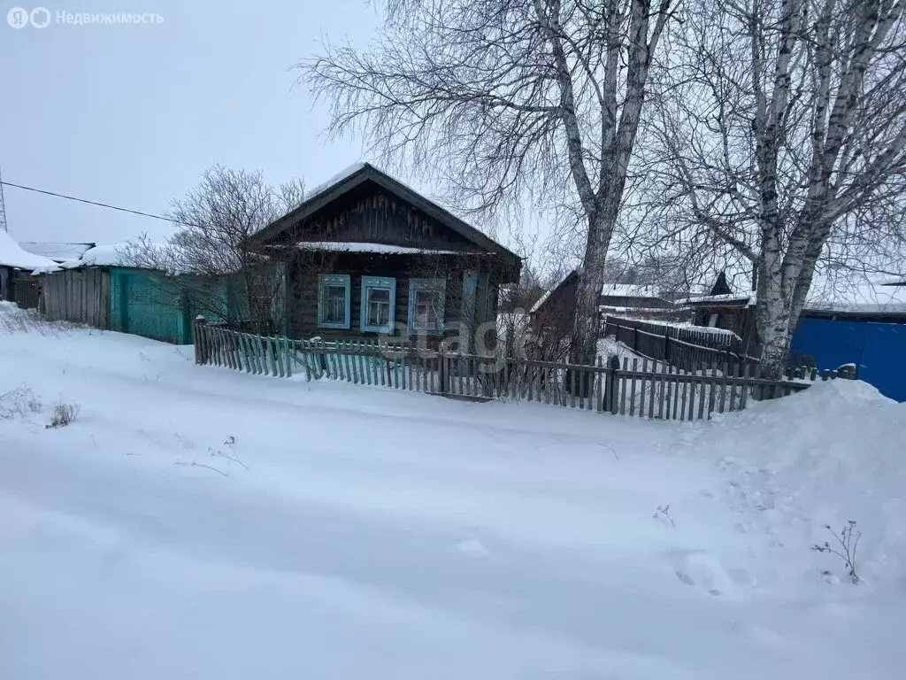 Дом в посёлок городского типа Махнёво, улица Победы, 46 (30.5 м) - Фото 0