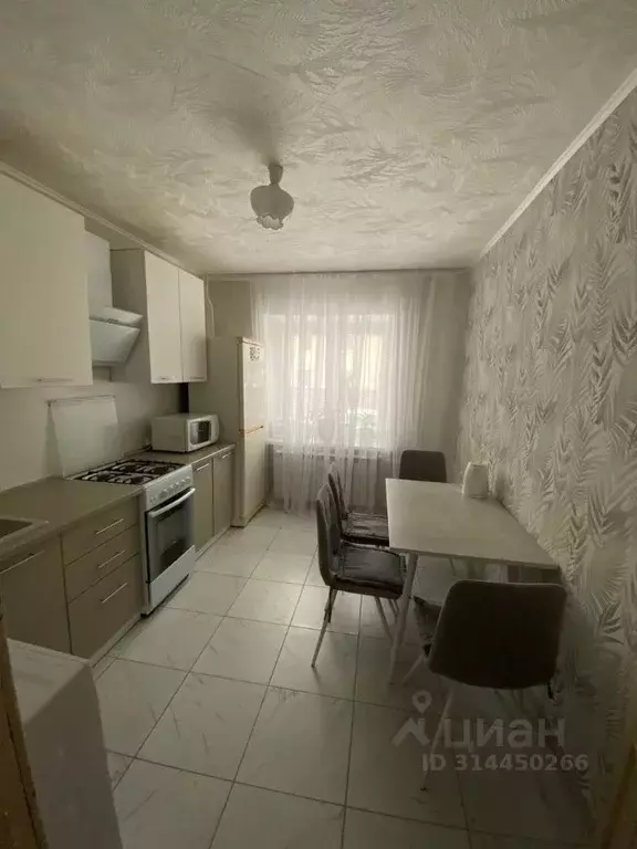 3-к кв. Ульяновская область, Ульяновск ул. Радищева, 151 (70.0 м) - Фото 2